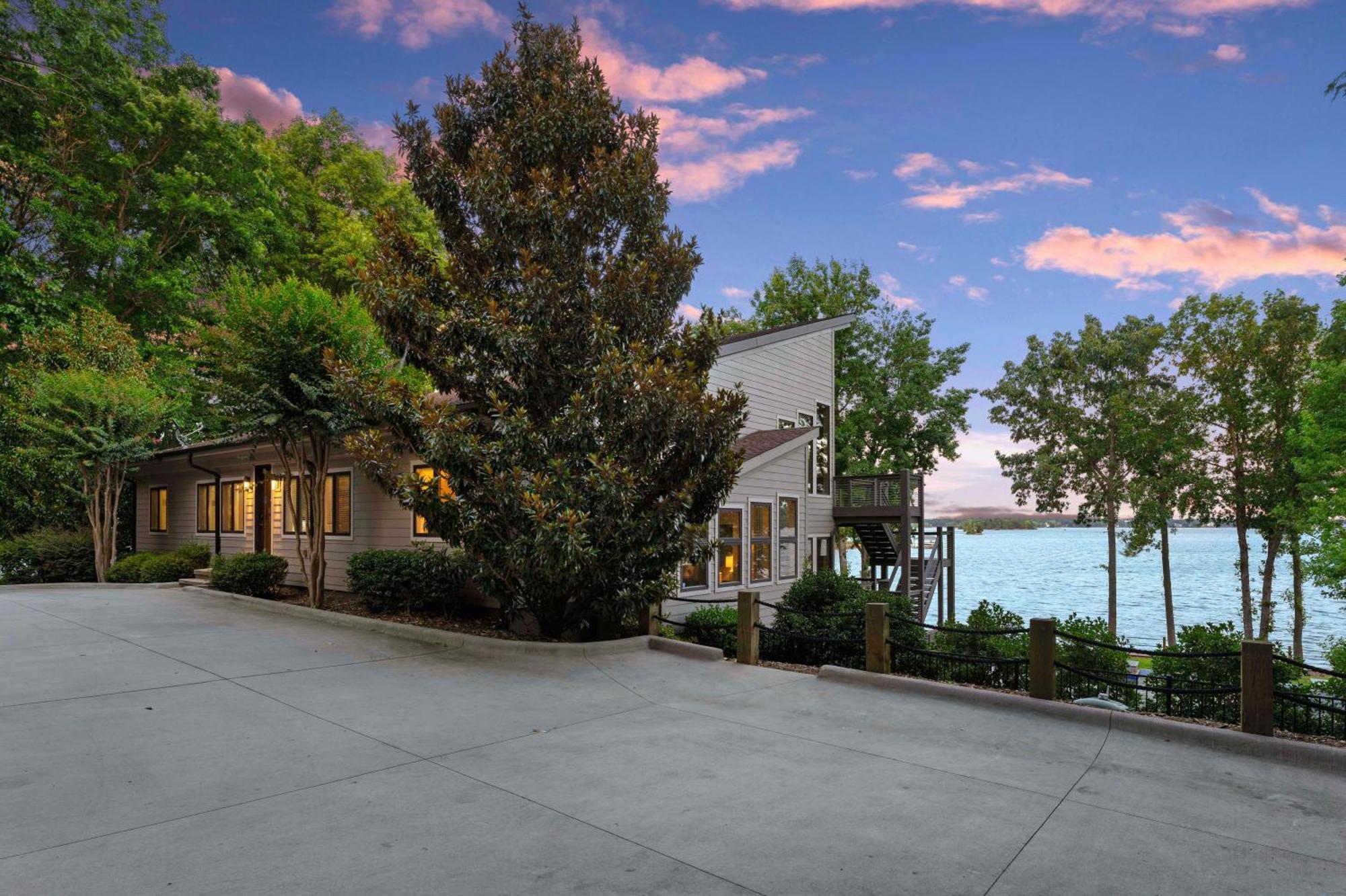Lake Norman Getaway Mooresville Exterior photo
