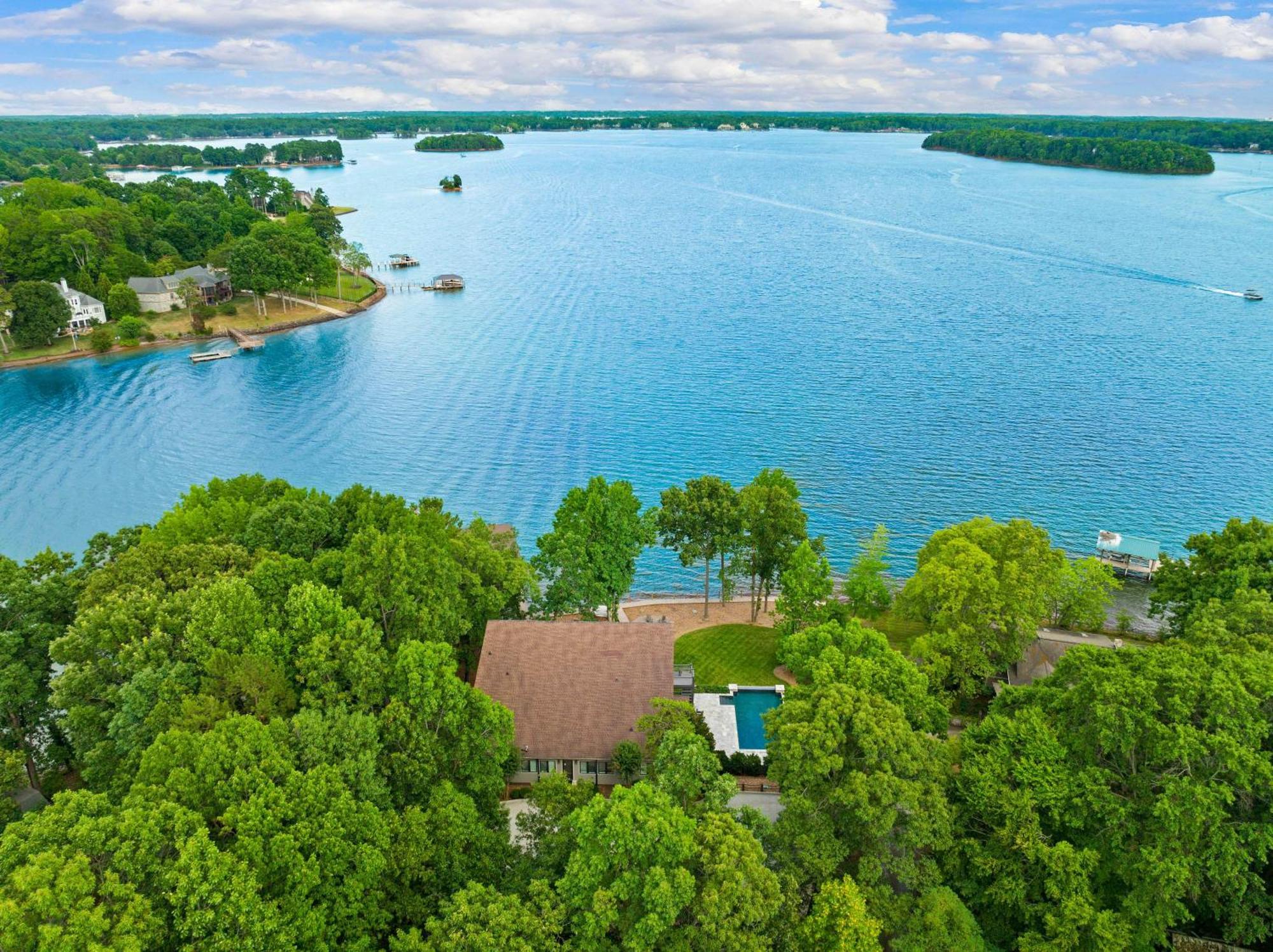 Lake Norman Getaway Mooresville Exterior photo